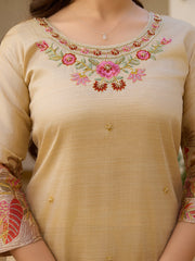 Dusty Rose Kurta Set with Floral Print Dupatta