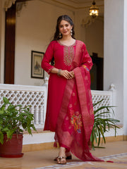 Dusty Rose Kurta Set with Floral Print Dupatta