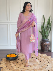 Lavender Silk Kurta Set with Floral Dupatta