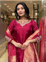 Rani pink silk kurta set with banarasi dupatta
