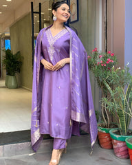 Lavender Silk Kurta Set with Banarasi Dupatta