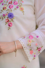 White Floral Embroidered Kurta Set with Dupatta