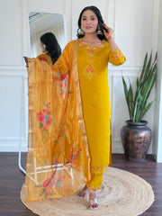 Hot Pink Kurta Set with Heavy Embroidery