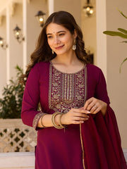 Dusty Rose Kurta Set with Floral Print Dupatta