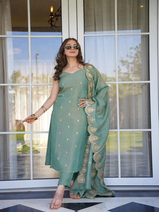 Dusty Rose Kurta Set with Floral Print Dupatta