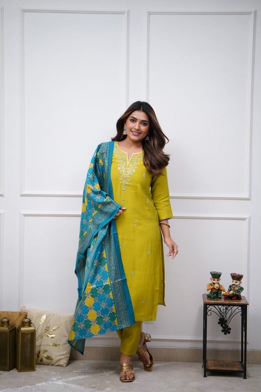 White Kurta Set with Pink Printed Silk Dupatta