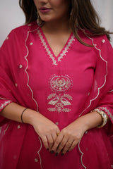Title – Orange Kurta Set with Organza Dupatta