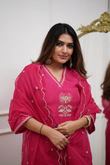 Title – Orange Kurta Set with Organza Dupatta