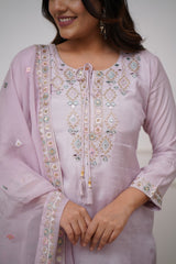 Lilac Kurta Set with Subtle Mirror Work Dupatta