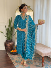 Rani Pink Kurta Set with Bandhani Dupatta