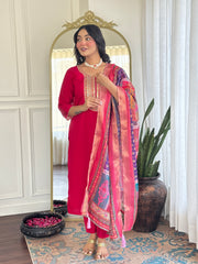 ARINA Kurta Set